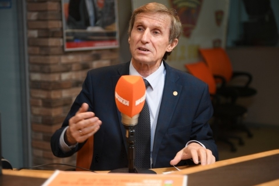 Лидер движения "Федеральный Сельсовет" Василий Мельниченко на Радио "Комсомольская правда"