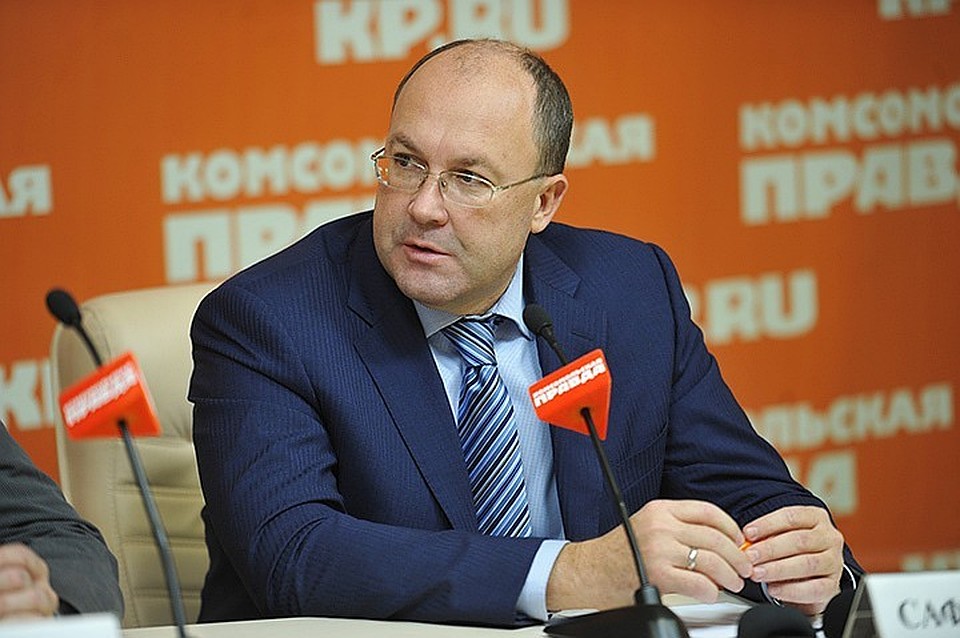 У реально крупных туркомпаний проблем нет, заверил Сафонов, покупать путевки можно смело