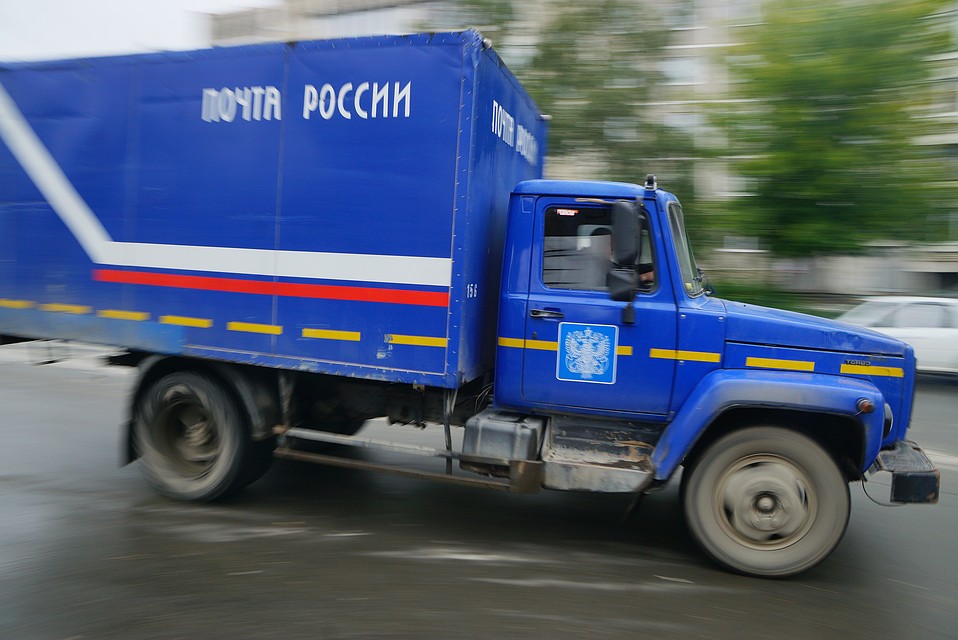 Табачную продукцию запрещено продавать на расстоянии менее чем 100 метров от образовательного учреждения
