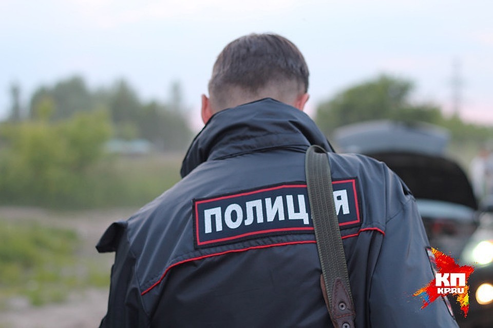 Полицейские задержали парня, который хотел избавить Петербург от иностранцев