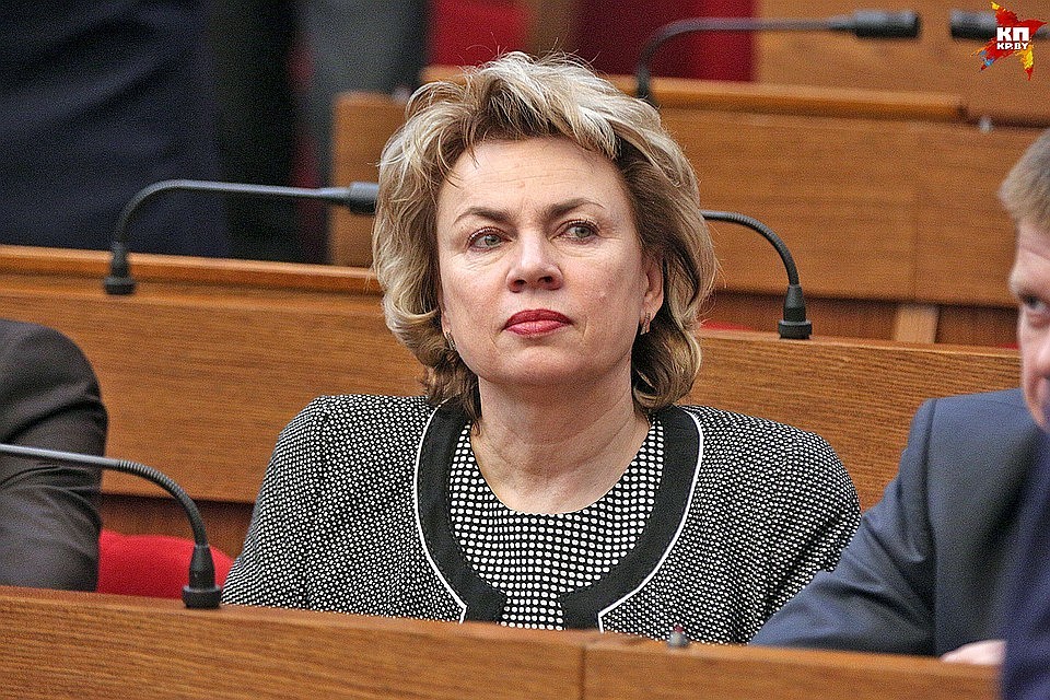 Щеткина считает, что в Беларуси мамы могут себе позволить оставаться в декрете 3 года.
