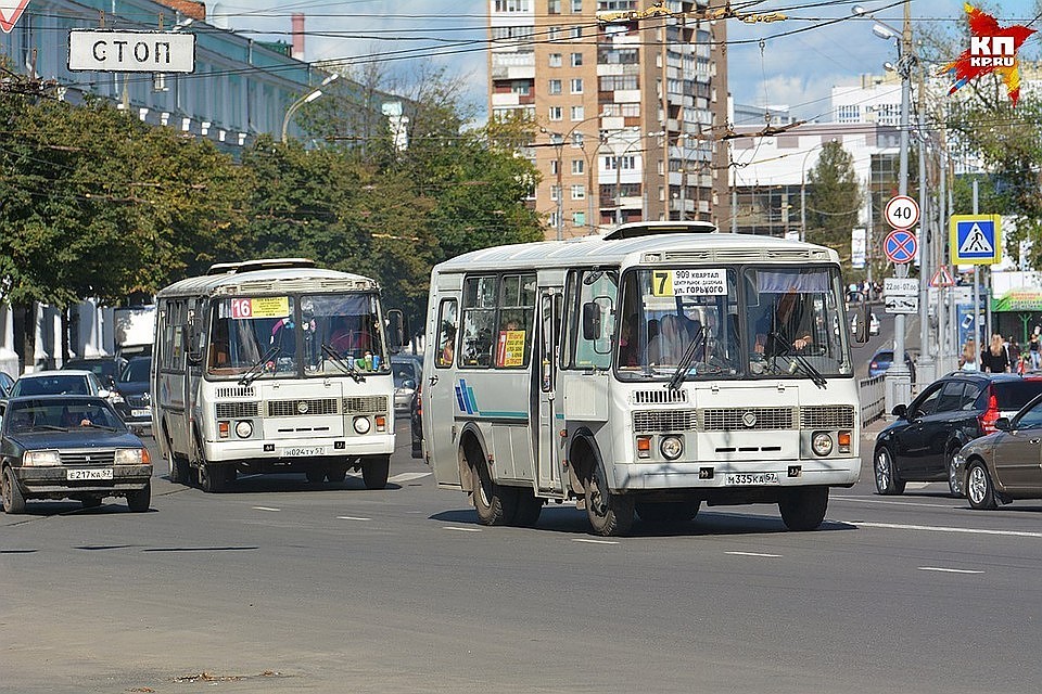 В Орле маршруты трех автобусов продлили до нового Наугорского кладбища