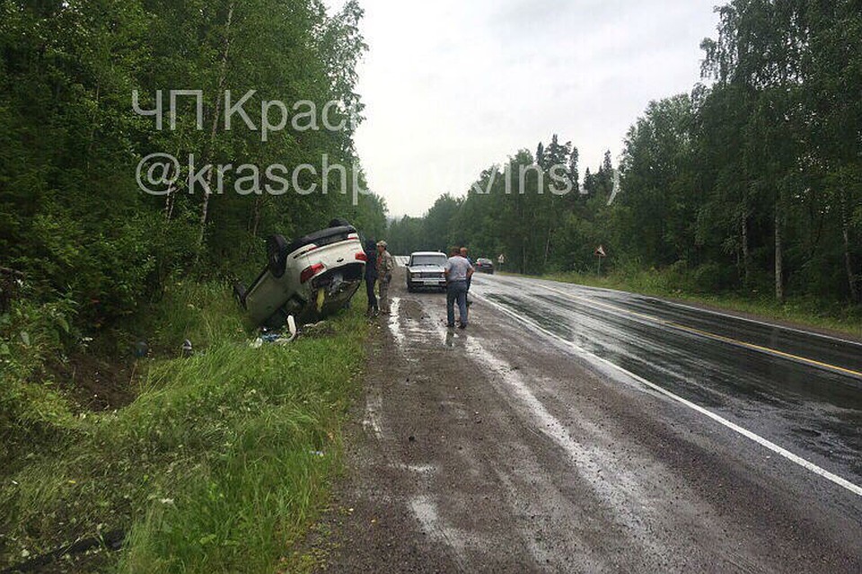 В этом ДТП, по данным очевидцев, никто не погиб. Фото: "ЧП-Красноярск"