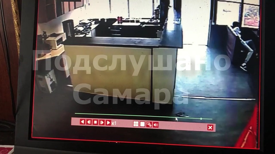 Крыс могли подбросить. А может и нет