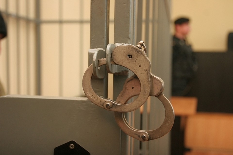 Жителей Хабаровского края «обнесли» гараж на миллион рублей