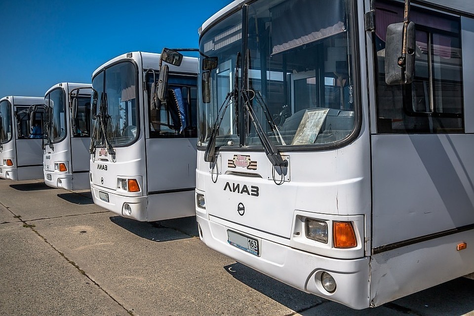 В поселок Прибрежный ходят только два автобуса № 79, и жителям их не хватает