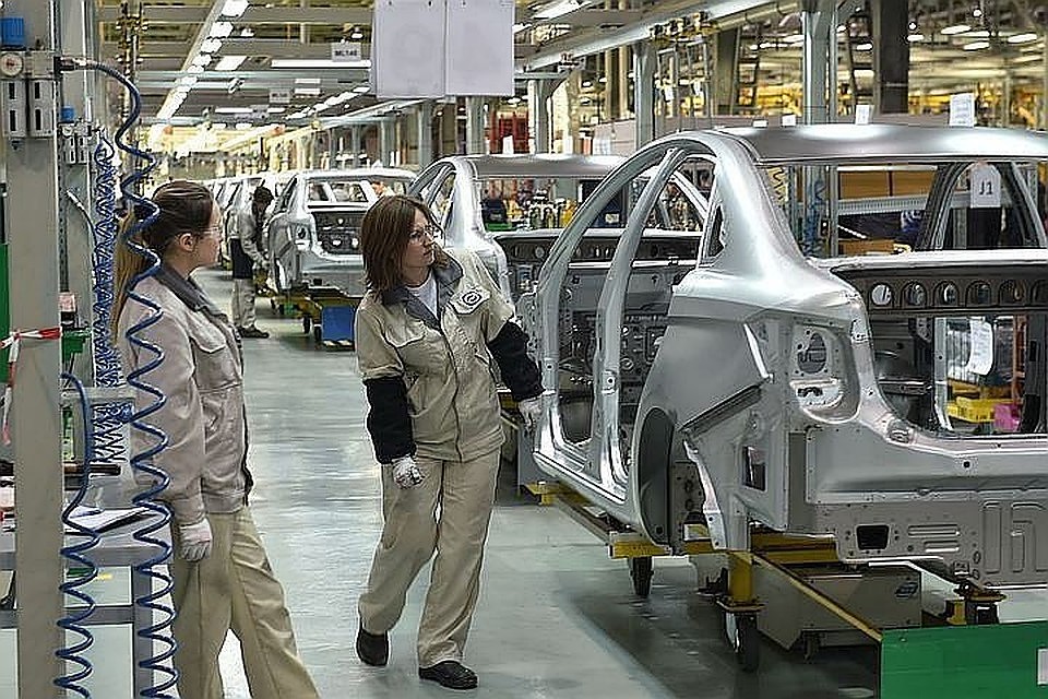 Альянс Renault-Nissan и «Ростех» планирую выкупить 100% акций «АвтоВАЗа»