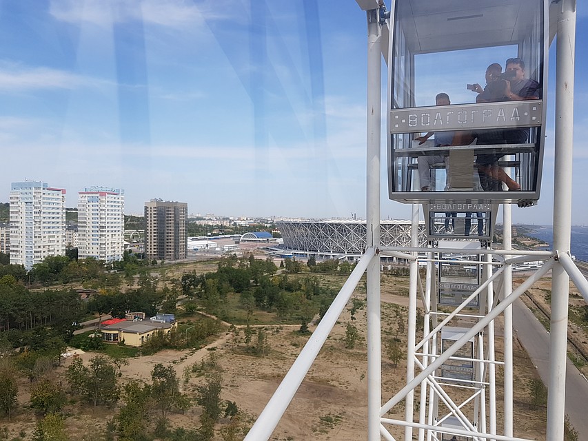 Прогулка на колесе займет около 10 минут.