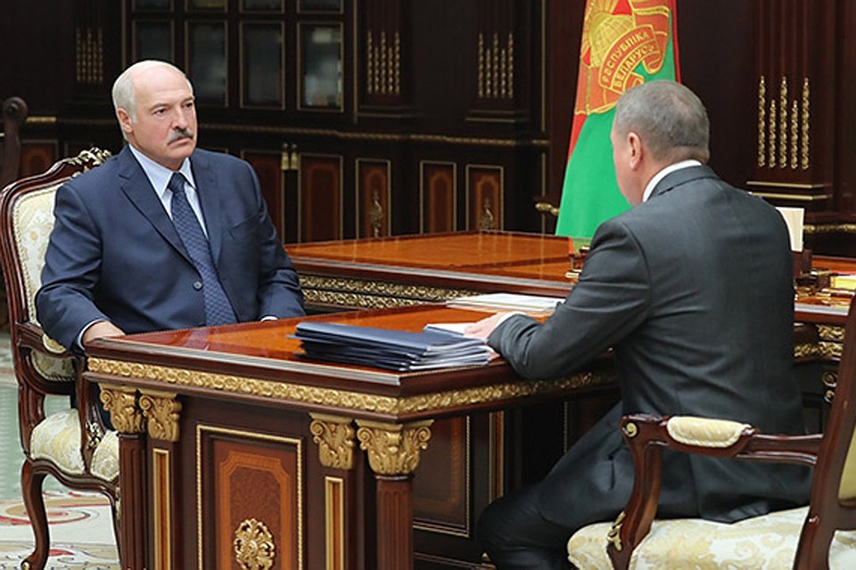 Президент обсудил с главой МИД график зарубежных поездок. Фото: president.gov.by