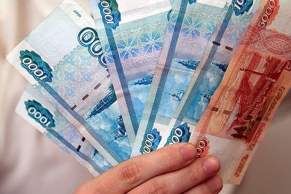 Должникам запретили переписывать имущество на родных