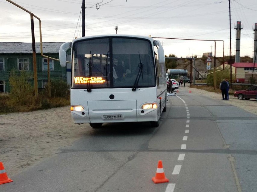 В Тазовском автобус насмерть сбил подростка Фото: Госавтоинспекция Ямала