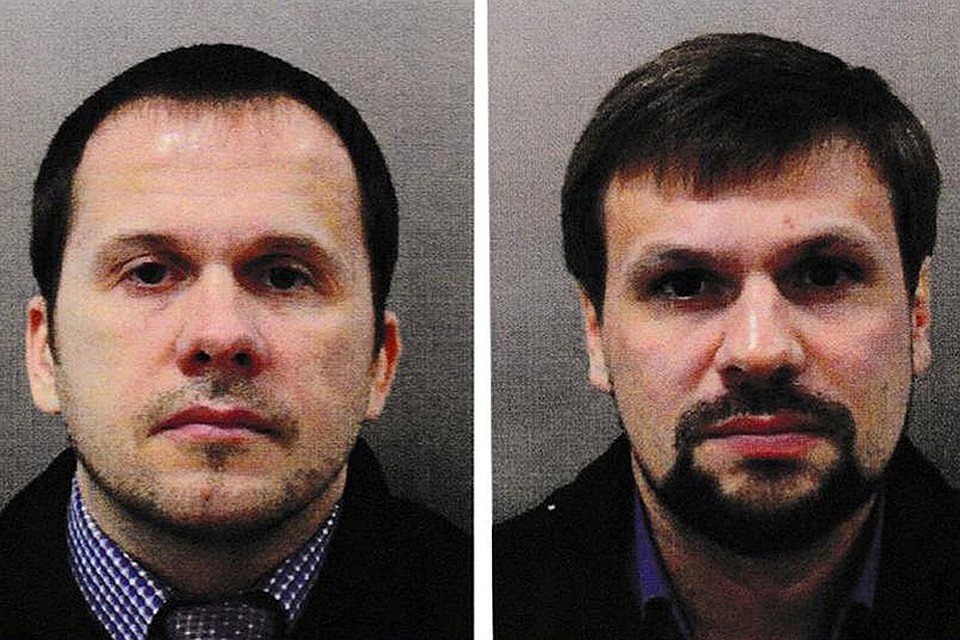 Александра Петрова и Руслана Боширова, которых британское следствие считает отравителями Скрипалей и офицерами ГРУ, сдал некий российский дипломат