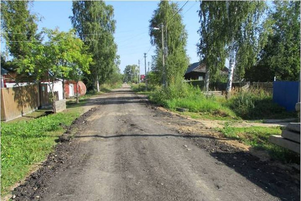 Больше трех тонн крошки высыпали на 24 улицы города.