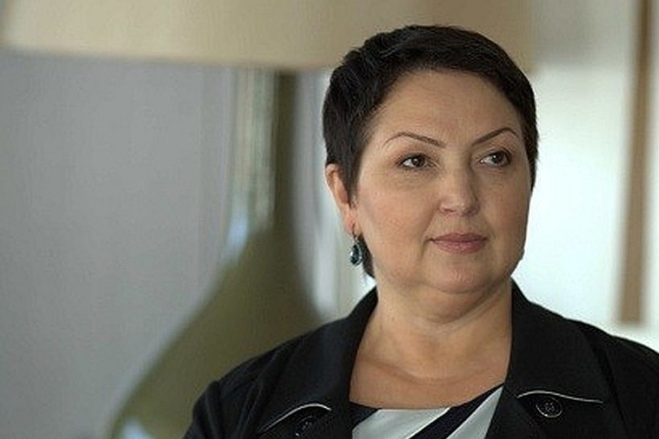 Утверждается, что женщина обманула людей на 7 миллионов рублей.