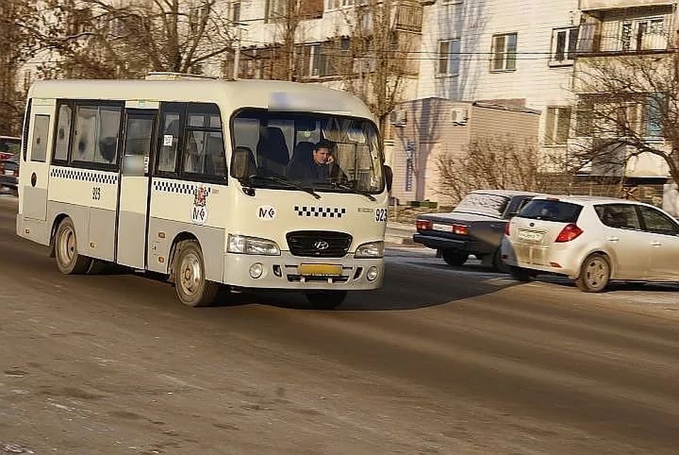 Жительница Ростова-на-Дону просит перенести остановку в центре города. Фото: ГОПАЛО Ольга.