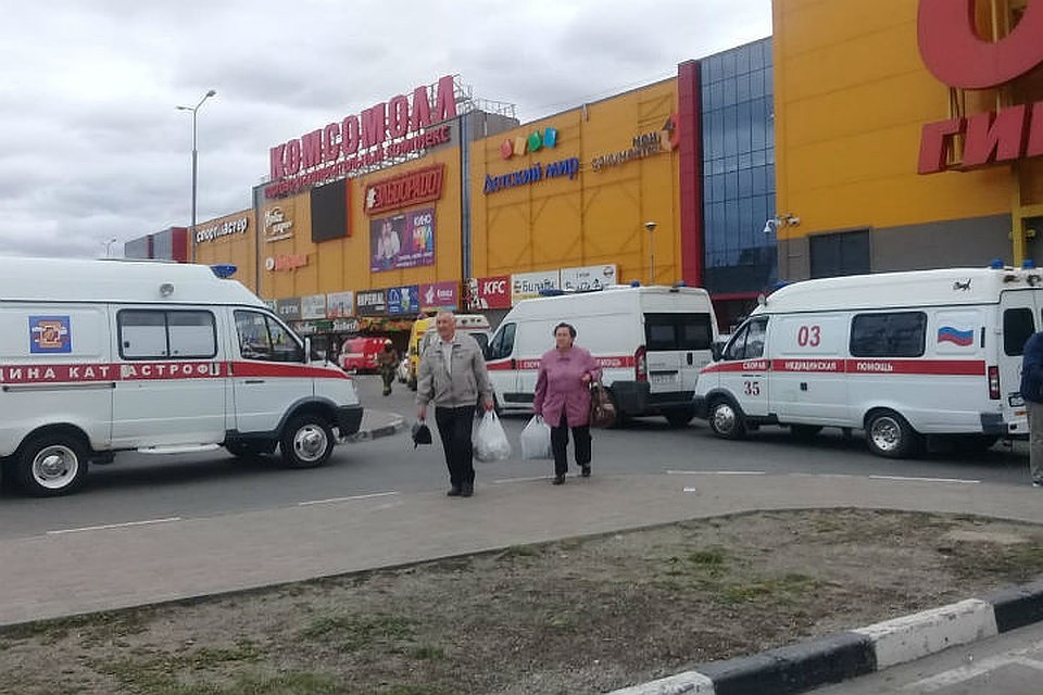 Пожарная тревога сработала в ТРЦ "Комсомолл" в Иркутске.