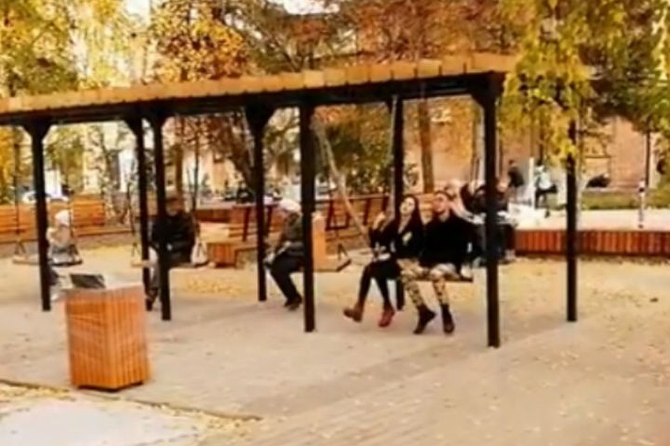 Пушкинский сквер после реконструкции показал мэр Красноярска. Фото, видео: Сергей ЕРЕМИН.