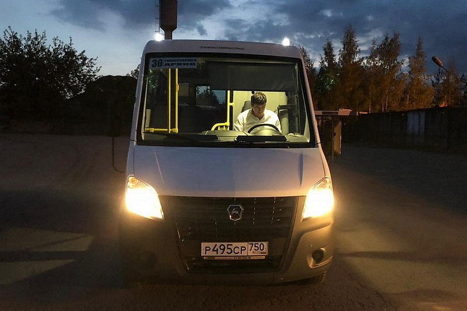 Псковичи жалуются на нежелание водителей давать сдачу при покупке билета в новеньких автобусах.