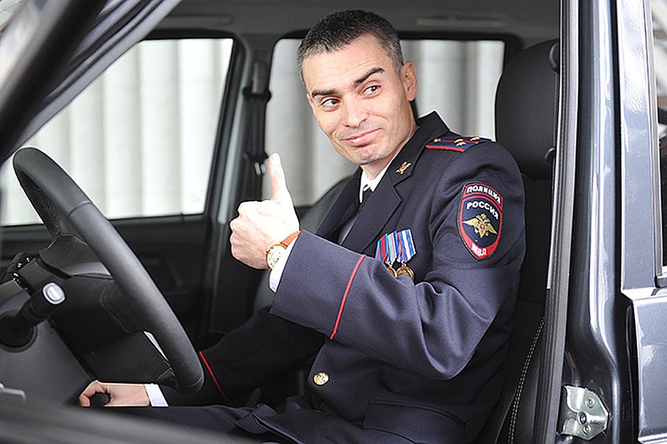 Участковым дадут машины