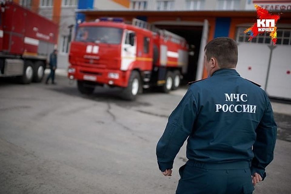 Орловские спасатели дважды выезжали на обследование брошенных сумок
