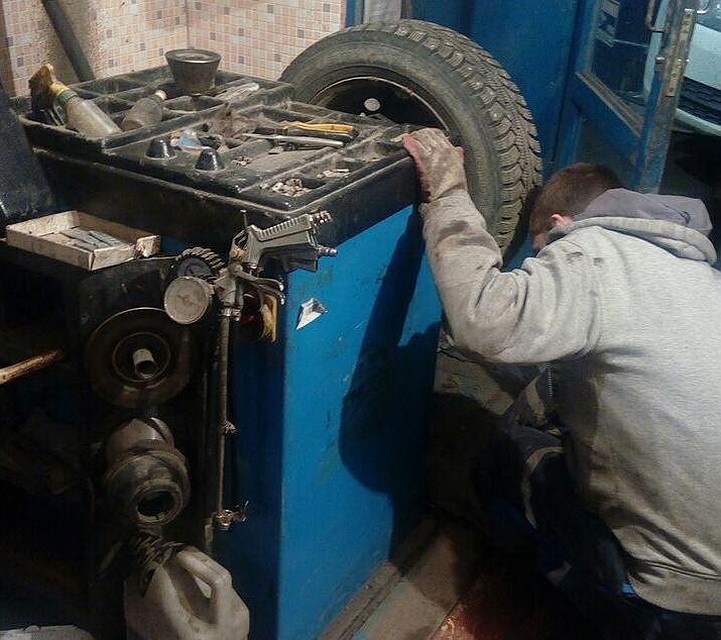 Автомобилистам рекомендуют заменить автошины на зимние