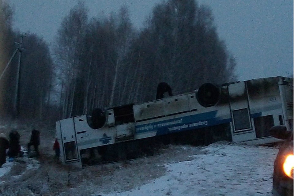 В аварии пострадали 8 человек