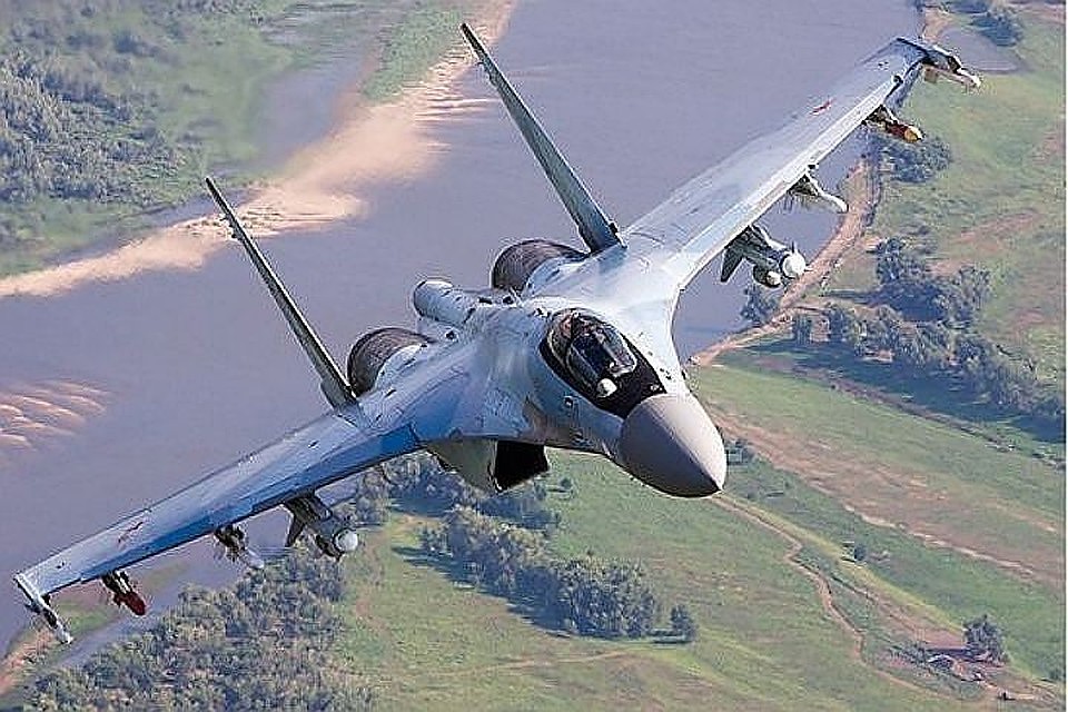 Россия поставит в Китай истребители Су-35