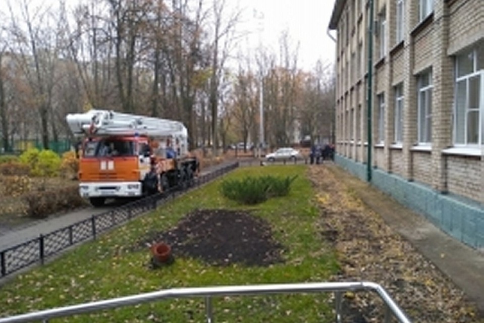 В школе сгорел электрощиток