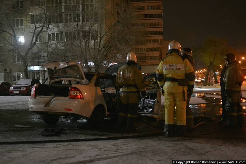 Иркутянин арендовал в Красноярске автомобиль и сжег его вместе с документами. Фото Романа Романова, Фейсбук