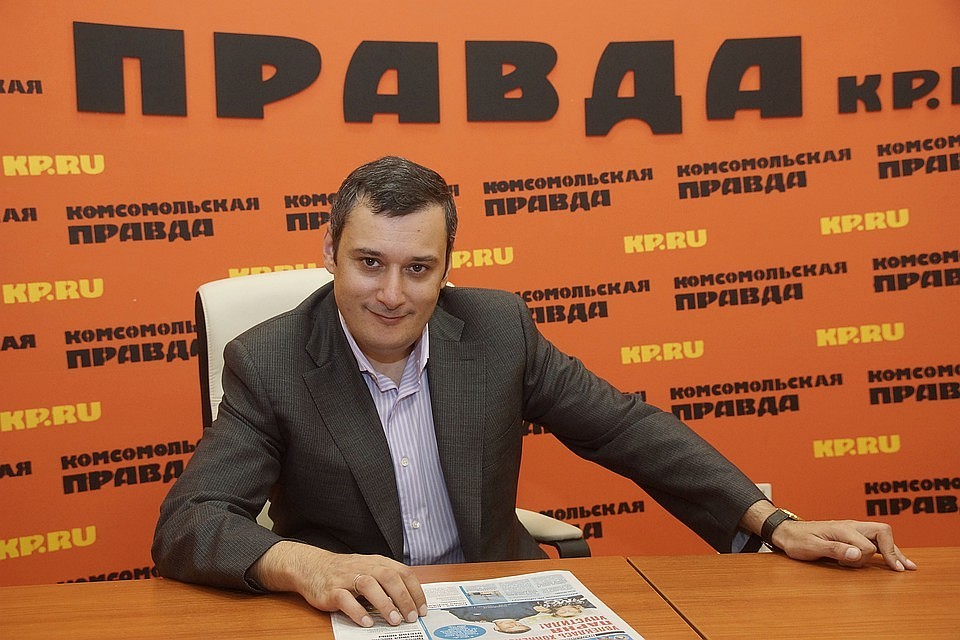 Александр Хинштейн ответил на этот вброс, выложив в твиттере актуальное меню столовой в здании на Охотном ряду