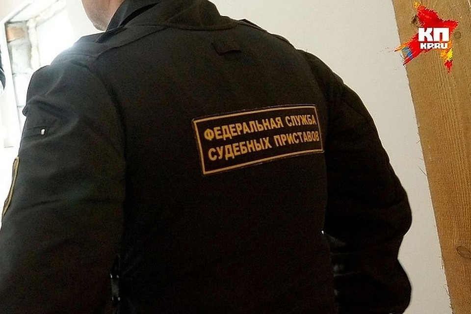 Новосибирец закрыл крупный долг по алиментам, чтобы поехать по работе в командировку.