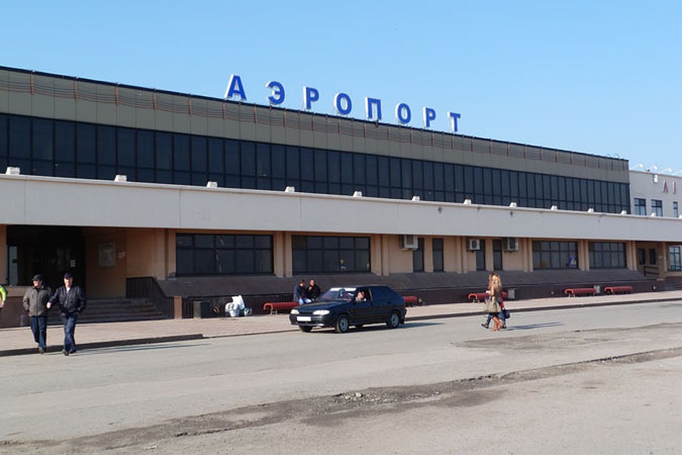Большинство тюменцев предлагают аэропорту Рощино присвоить имя Менделеева