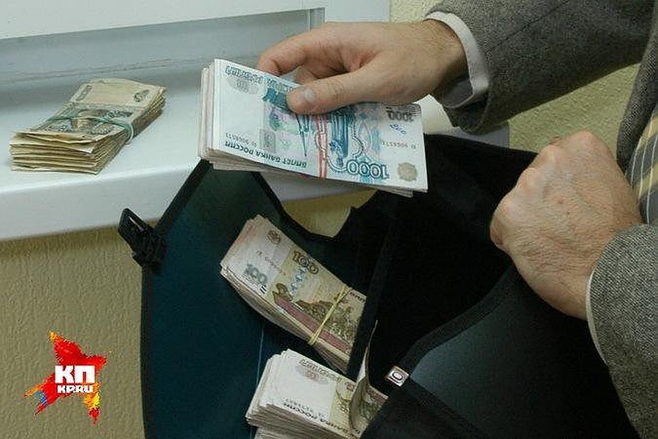 Начальник отдела налоговой попался на взятке в миллион