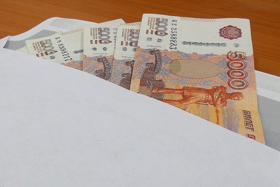 После вмешательства прокуроров сотрудникам выдали все долги по зарплате