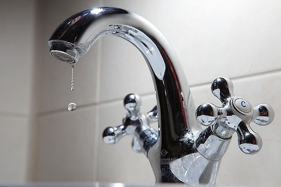 Жители микрорайона беспокоятся, что жесткая вода плохо скажется на их здоровье