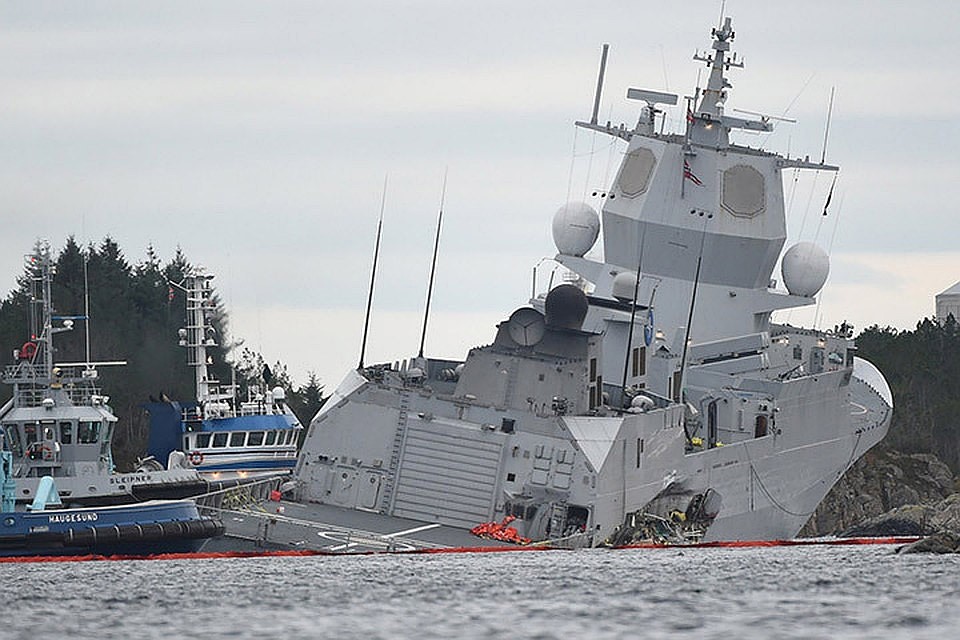 Норвегия нашла виновных в гибели военного фрегата. Фото: EPA-EFE/MARIT HOMMEDAL