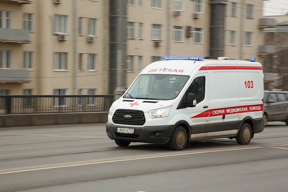 Более 30 детей получили ожоги от ультрафиолетовой лампы в Китае