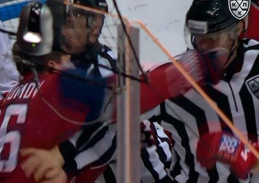Хоккей превратился в бокс. Фото: khl.ru