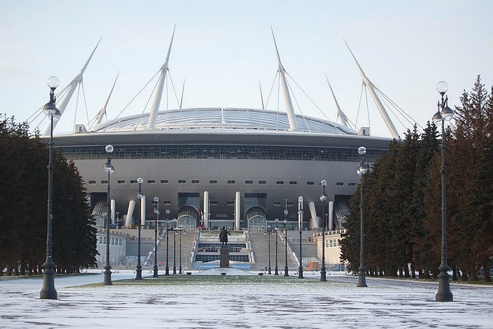 Стадион передали "Зениту" на 49 лет.
