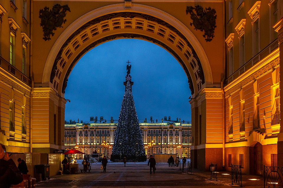 Главная елка Петербурга