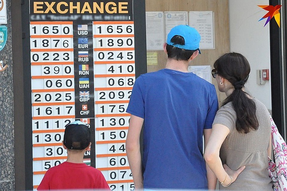 Количество пунктов обмена валюты в Молдове выросло в 8 раз