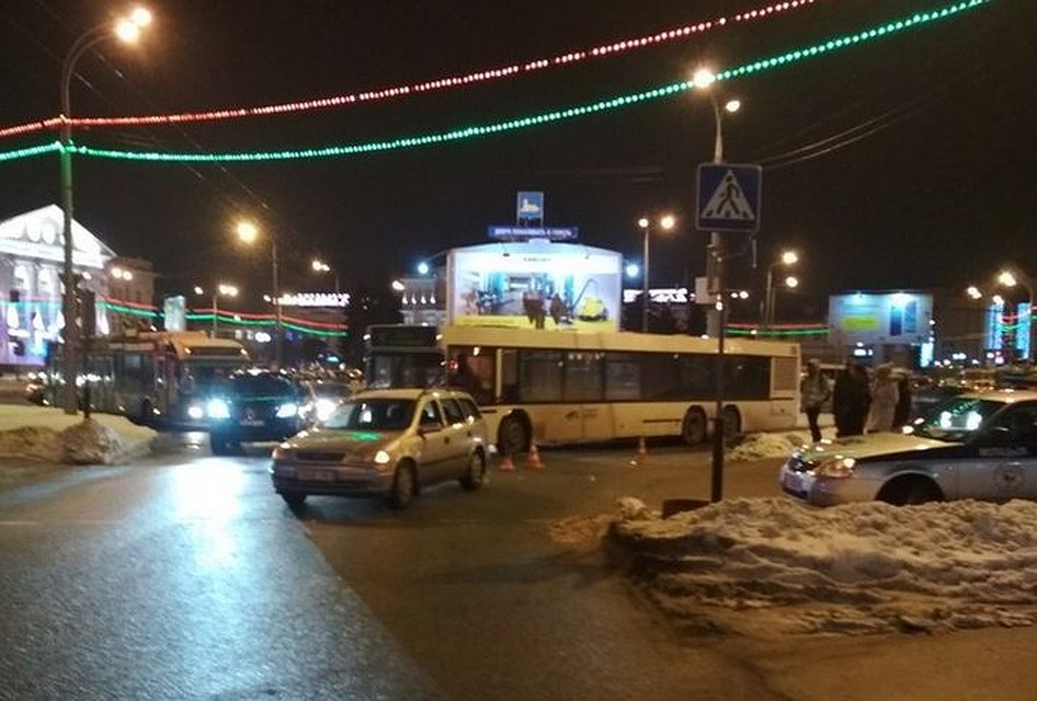 В Гомеле на пешеходном переходе «Опель» сбил 9-летнего мальчика. Фото: uvd.gomel.by.