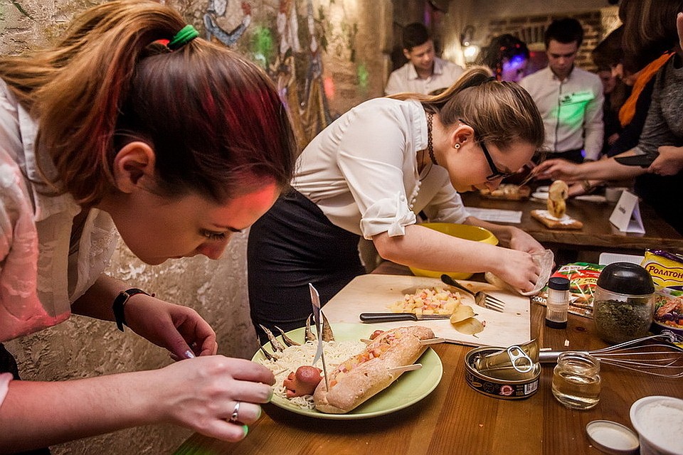 В Пскове 25 января пройдет ежегодный кулинарный конкурс «Сытый студент». Псковичей приглашают принять участие в акции.