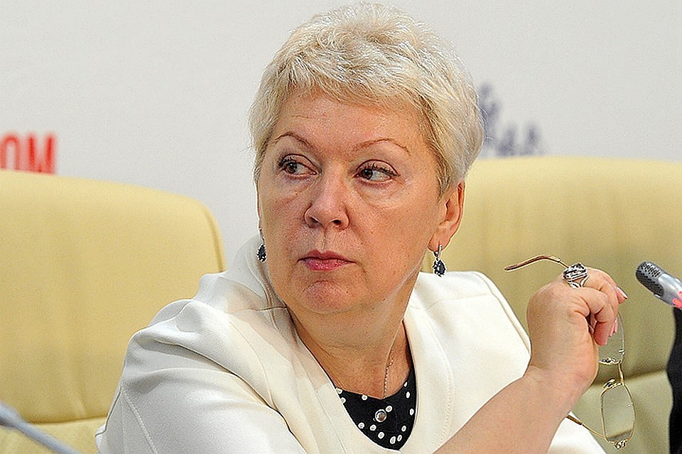 Васильева посоветовала россиянам при выборе школы обращать внимание на личностные качества учителя