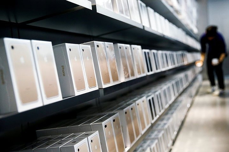Apple выпустит три новых модели iPhone