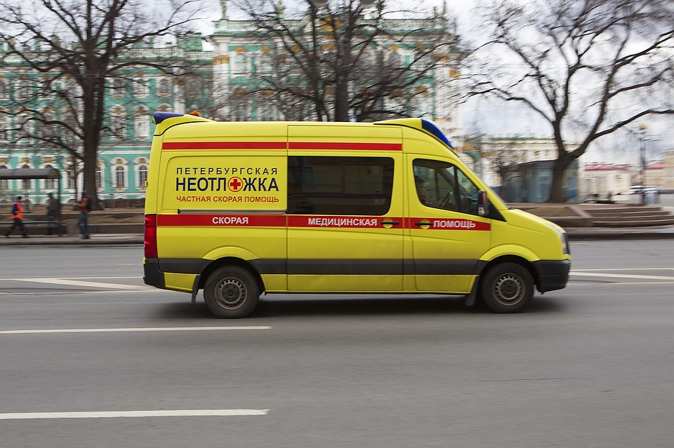 Пенсионер умер в отделении почты в Петербурге