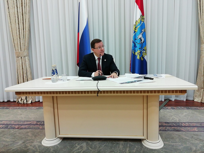Дмитрий Азаров прокомментировал газовый спор