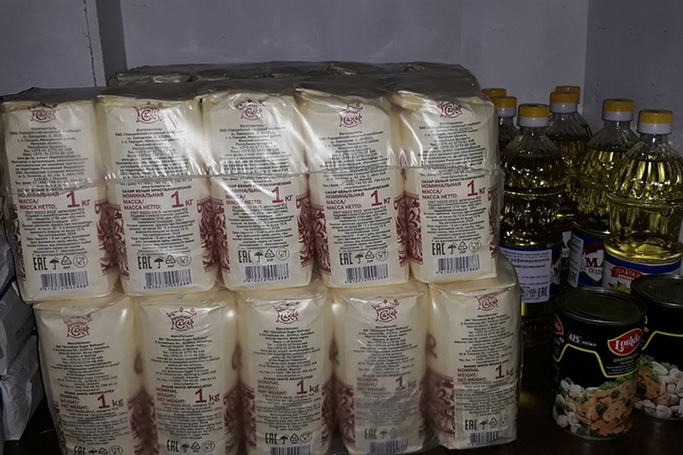 Следователи устанавливают, сколько продуктов украли у гомельских школьников. Фото: Следственный комитет.