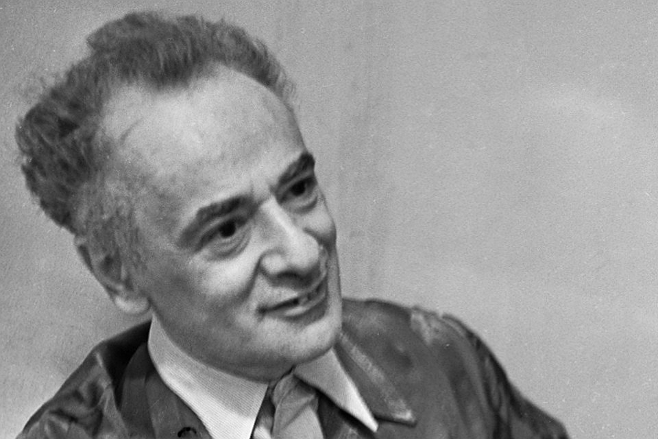Лев Ландау - гениальный советский физик теоретик - родился 111 лет назад