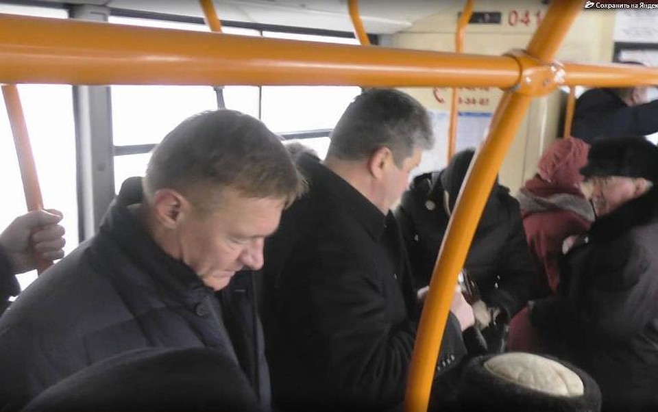 "Рядовые" пассажиры странно косились на пассажиров "высокого ранга"